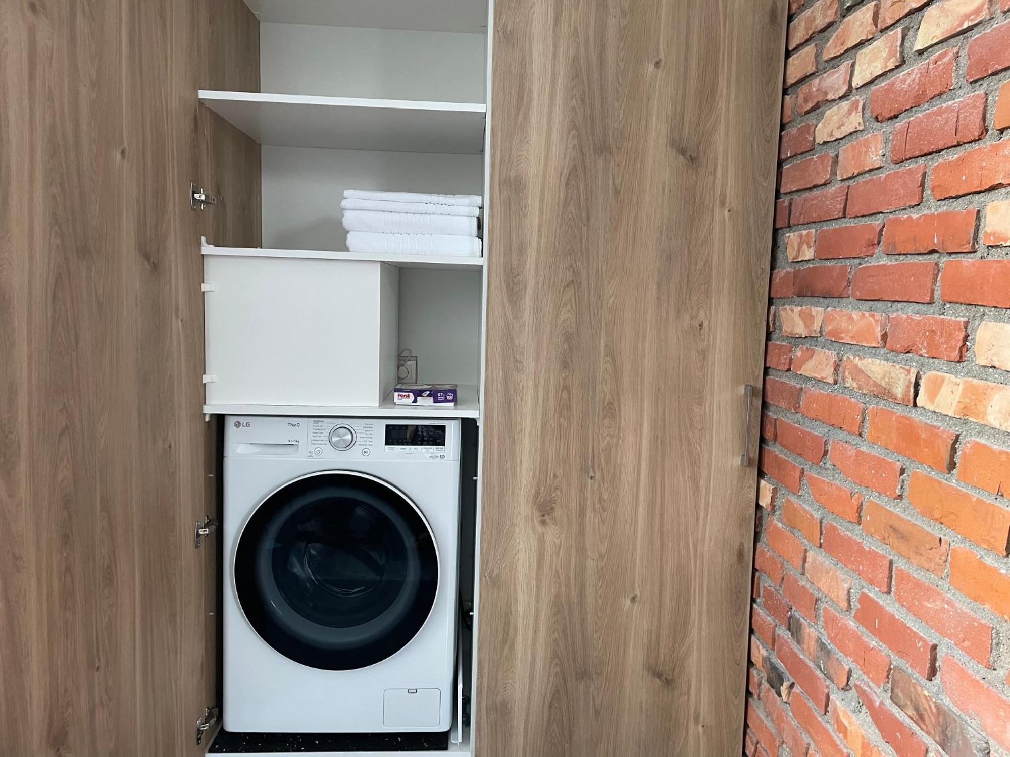 Apartment Krantine - Self Check In Kaunas Exterior photo