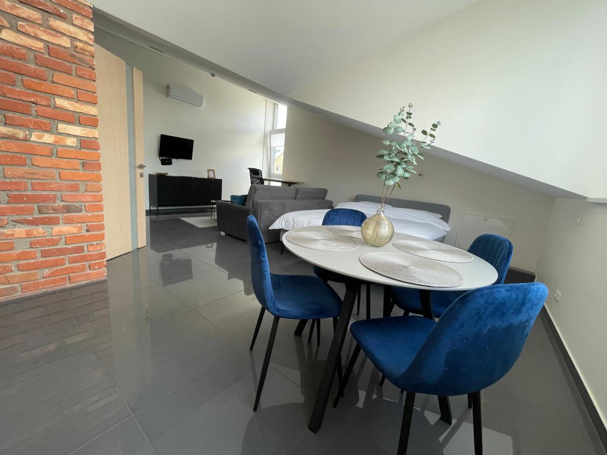 Apartment Krantine - Self Check In Kaunas Exterior photo